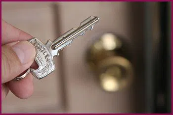 Perth Amboy NJ Locksmith Store Perth Amboy, NJ 732-710-4325 - 14-unlock-door