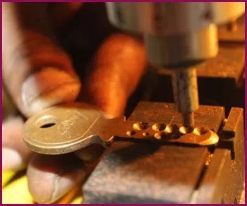 Perth Amboy NJ Locksmith Store Perth Amboy, NJ 732-710-4325 - 17-key-making